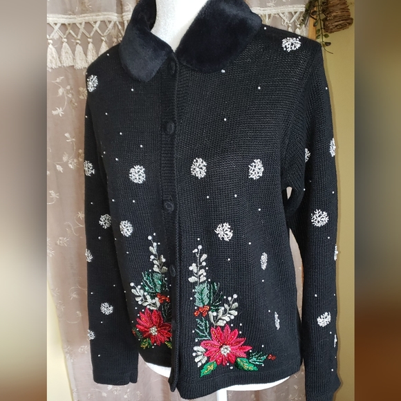 Victoria Jones | Sophisticated Christmas Sweater - Picture 2 of 16